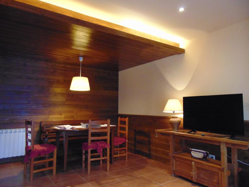 Apartaments Piteus Casa Dionis San Lorenzo de Morunys Exterior foto